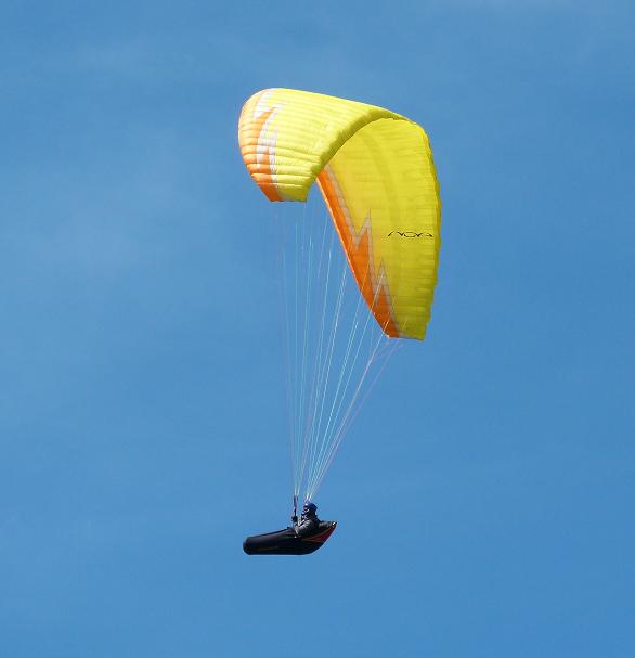 paragliding-01.jpg