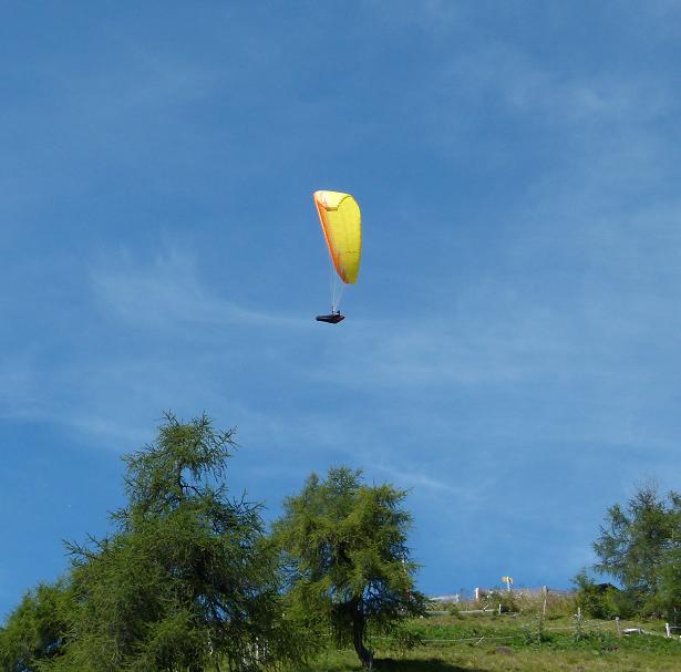 paragliding-02.jpg