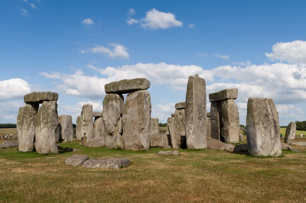 stonehenge01.jpg