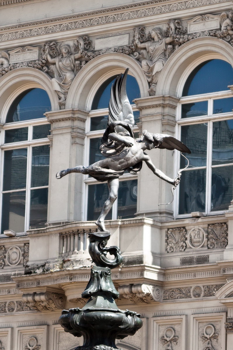picadilly02.jpg