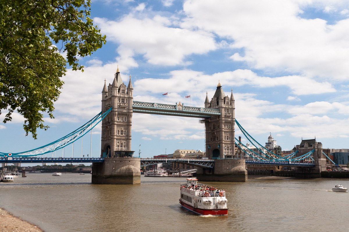 tower_bridge1.jpg