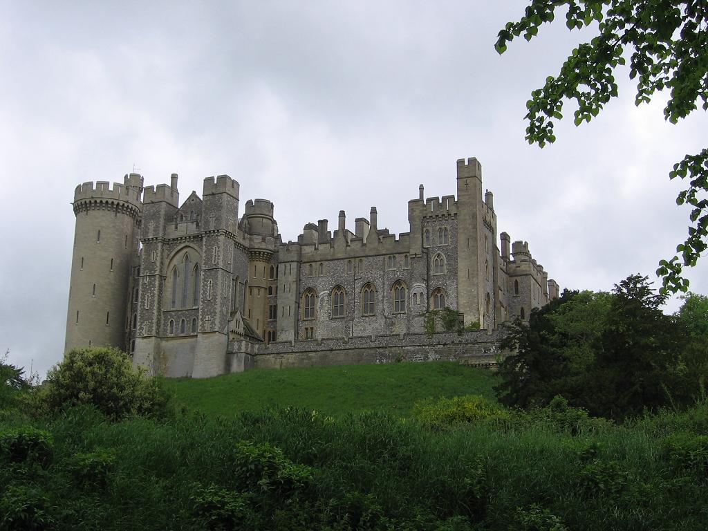 arundel-castle-002.jpg