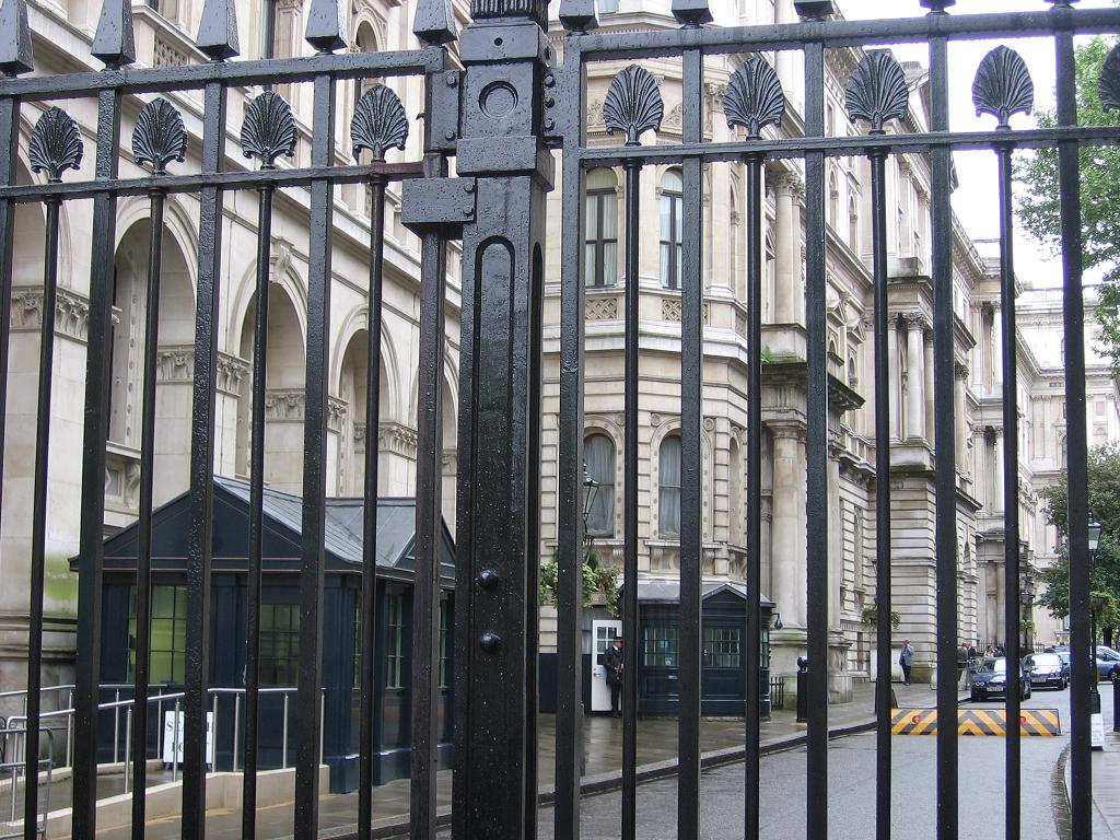 londyn-downing-street.jpg