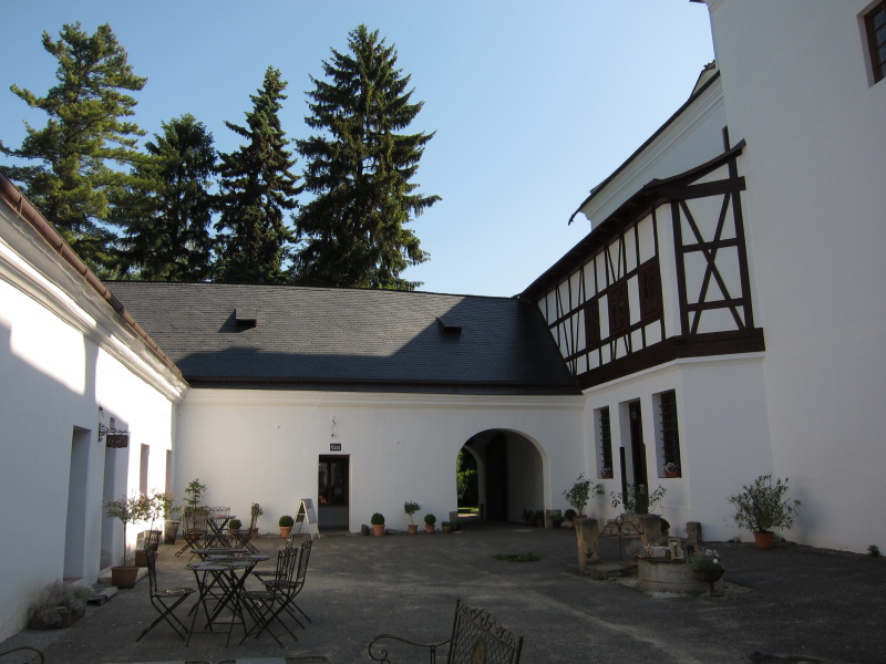 zamek-radim-2-.jpg