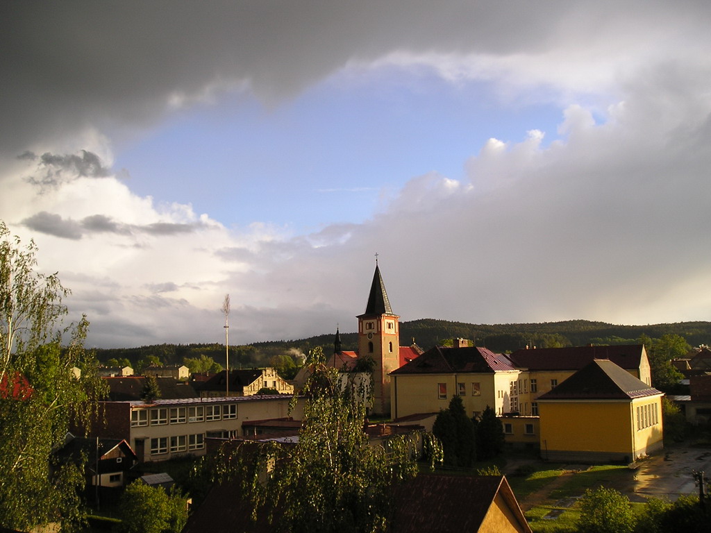 podesti.jpg